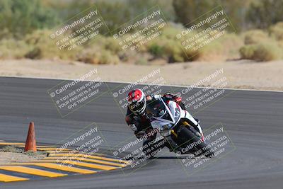 media/Oct-08-2022-SoCal Trackdays (Sat) [[1fc3beec89]]/Turn 10 (945am)/